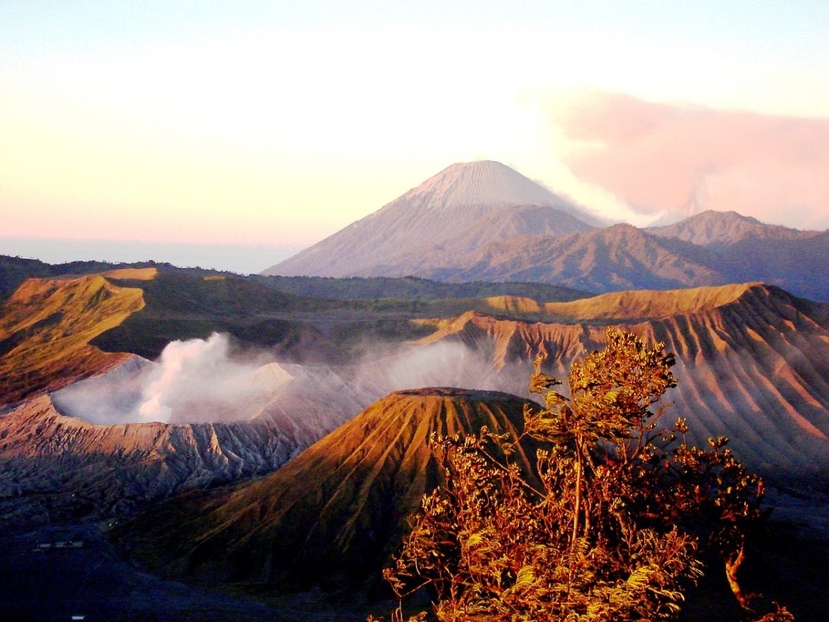 Wisata Jawa Timur dengan Berbagai Tempat Cantik yang Wajib